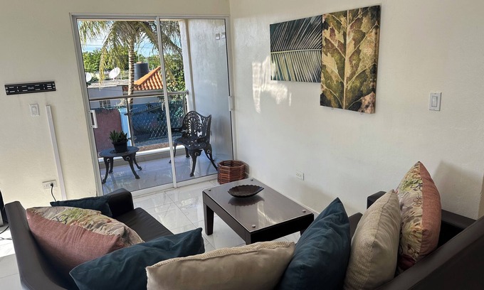 Municipio Consuelo Apartment | Modern 2-bedroom with WiFi and AC in tranquil Consuelo