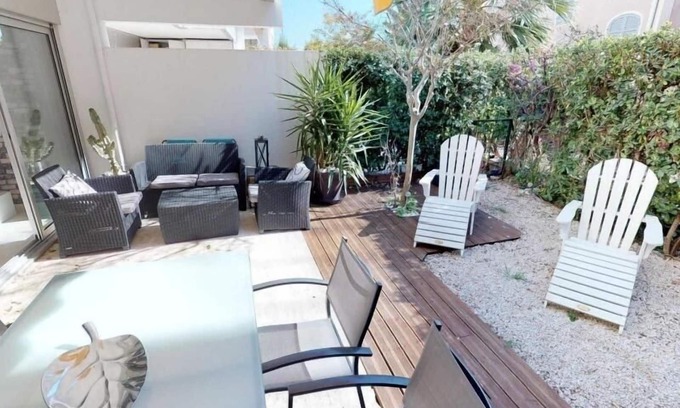Menton Apartment | Pet Friendly Apartment Menton with Ocean View & Pool