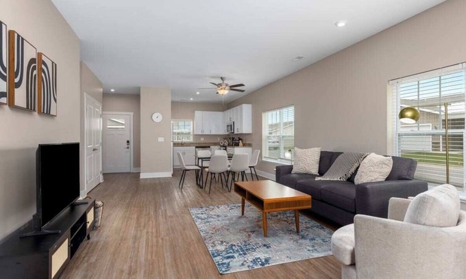 Grandville Condo | Modern 2BR Condo with Garage, Patio & Top Guest Rating
