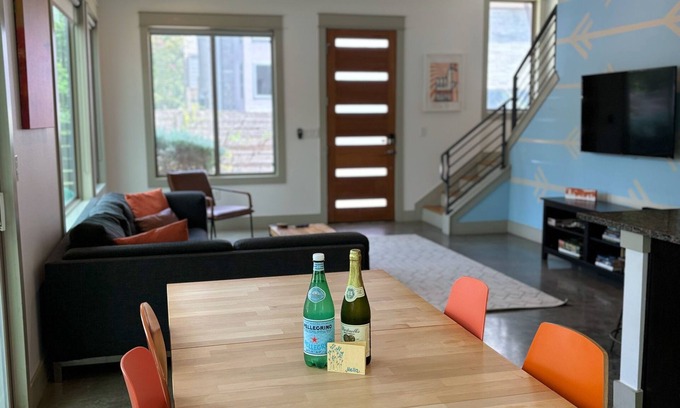 East Cesar Chavez House | Modern Home in East Austin: Pool, Spa & Steps to Downtown