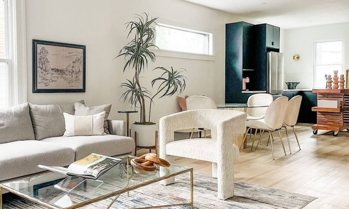 Rochester House | Experience Modern Comfort in a 3 Bed Park Ave. Getaway