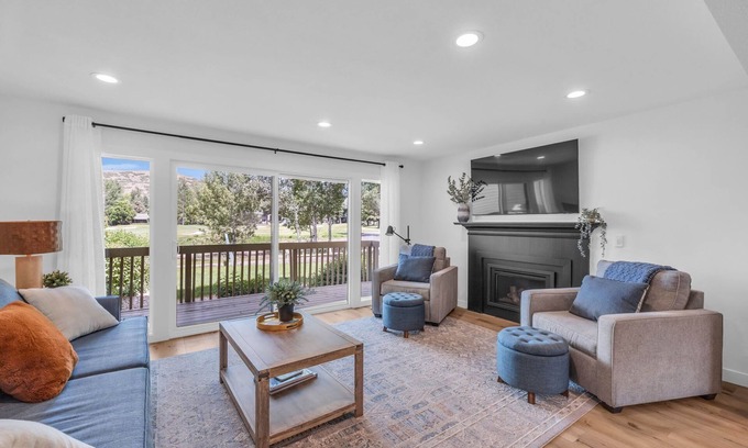 Park Meadows House | Delightful 3BR Retreat Near Ski Slopes & Town - Guest Rated 10/10