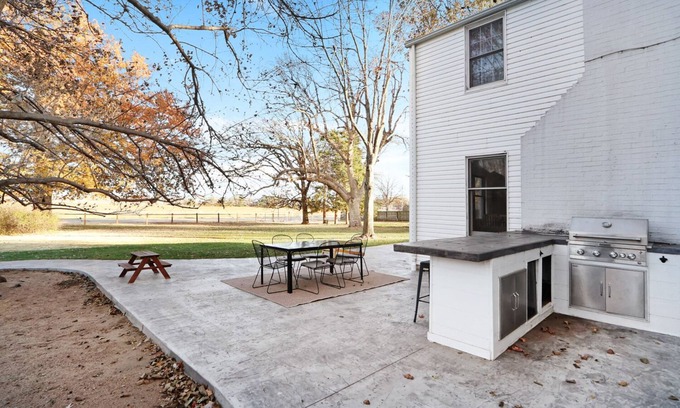 Manhattan Other | Exceptional 5-Bed Farmhouse Near Bill Snyder Stadium