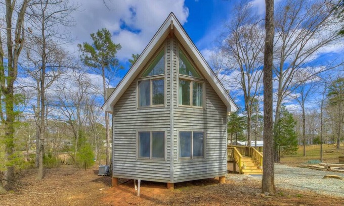 Leesville House | Modern A-Frame Lake House with Pet-Friendly Amenities