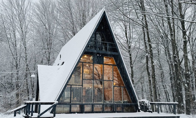 North Conway Cabin | Modern A-Frame Retreat with Mountain Views in North Conway