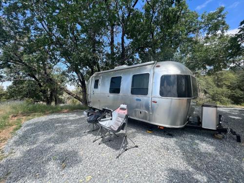 Dunlap Other | Stylish Airstream with Scenic Views Near Kings Canyon