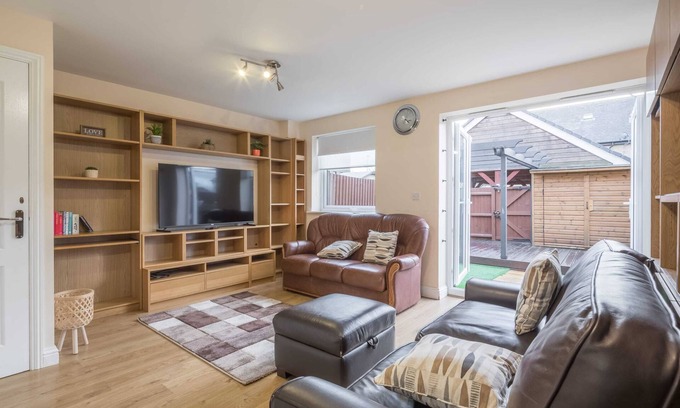 Cambridge House | Comfortable 3-Bed House in the Heart of Cambridge