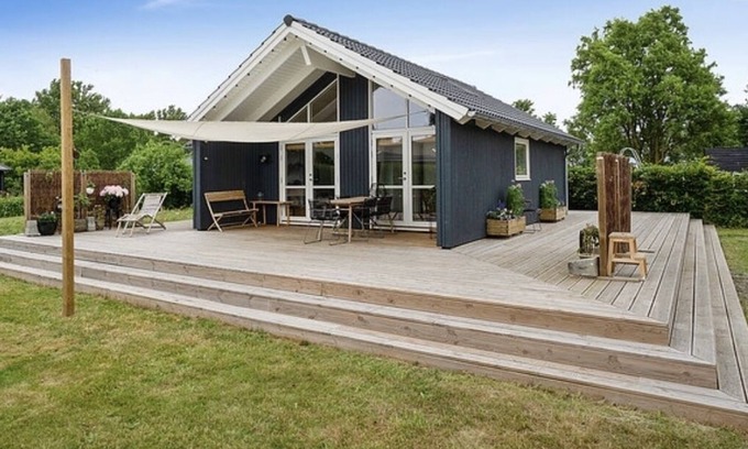 Dragor House | Cozy Summer House with Ocean View Near Copenhagen