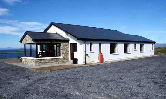 Ardnagreevagh House | Indulge in a Modern Retreat at Renvyle on The Wild Atlantic Way