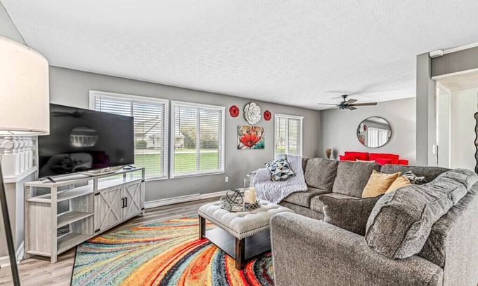 Indianapolis House | Pet-Friendly Modern Home in Indy with High Guest Ratings