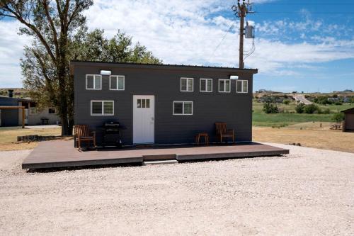 Canyon House | Modern and Secluded Tiny House Ideal for Exploring Palo Duro Canyon State Park in Texas
