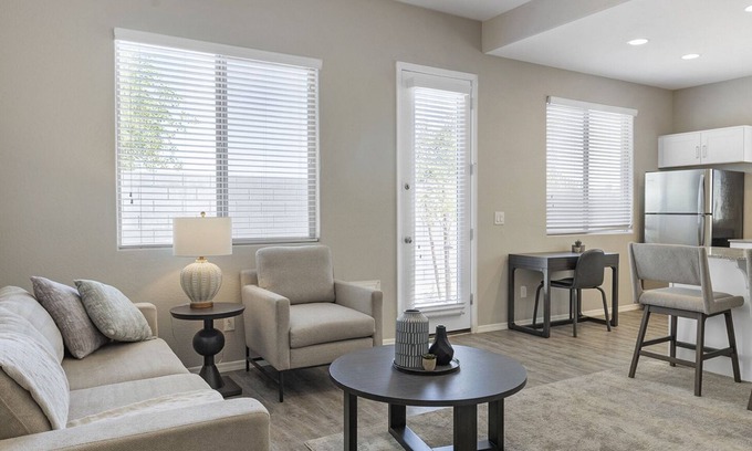 Litchfield Park Apartment | Modern Apartment with Kitchen in Central Location