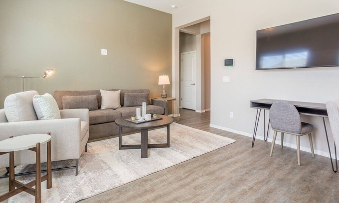 Litchfield Park Apartment | Modern Apartment with Kitchen in Prime Location