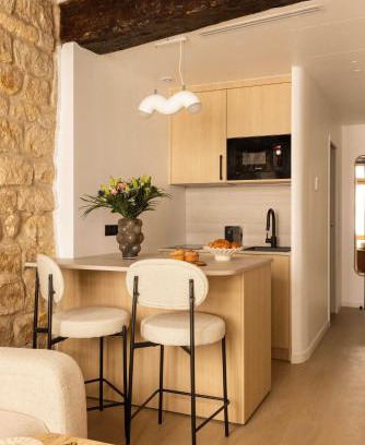 Latin Apartment | Modern apartment -AC-1BR-2P-Panthéon