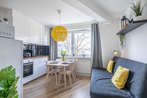 Altona-Nord Apartment | Modern Apartment for 6 Near Schanzenviertel - Family Friendly