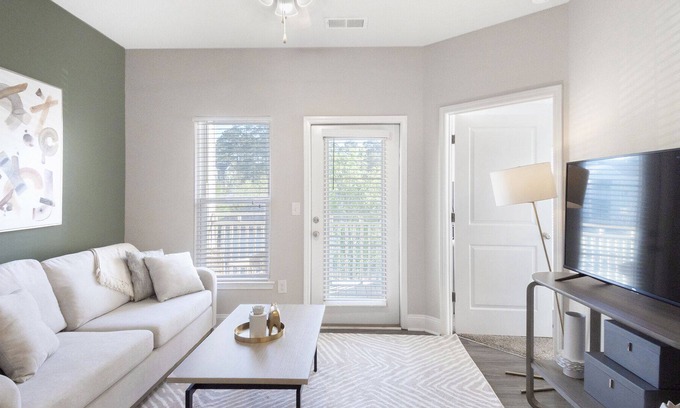 Johns Island Apartment | Modern Apartment with Prime Location and Family-Friendly Amenities