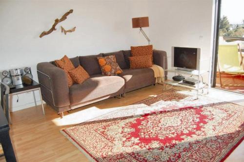 Alvor Apartment | Cozy One Bedroom Apartment with Pool Near Alvor Beach