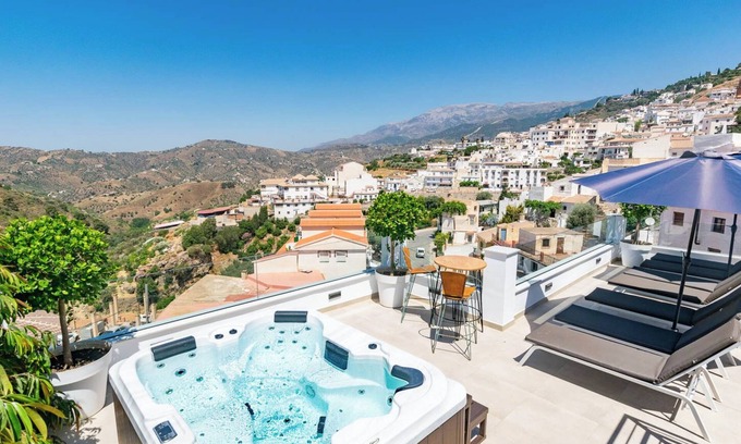 Competa Apartment | Elegant Competa Apartment with Mountain View & Shared Pool