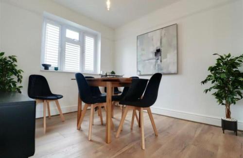 Chelmsford Apartment | Modern apartment in Melbourne Long Stays Welcome
