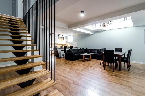 Chugureti Apartment | Pet-Friendly Modern Apartment in Historic Old Tbilisi