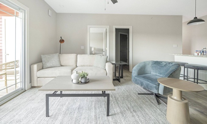 Keene Apartment | Modern Apartment in Prime Location with Family-Friendly Amenities