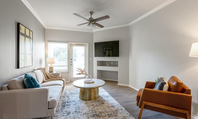 Falconhead Apartment | Stylish Apartment in Prime Location with Family-Friendly Amenities