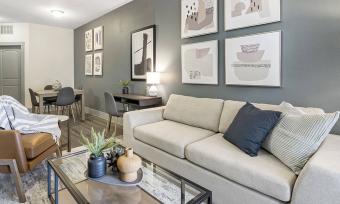Lake Highlands Apartment | Stylish Apartment with Kitchen in Prime Location