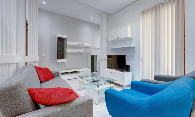 Tower Road Apartment | Modern Apartment with Kitchen in Sliema's Prime Location