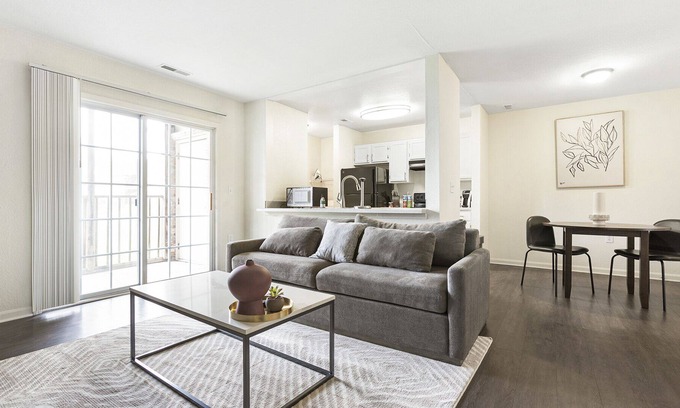 Fort Wayne Apartment | Modern Apartment with Kitchen in Prime Location