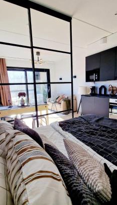 Tampere Apartment | Modern Apartment Near Tampereen Messukeskus with Free Parking