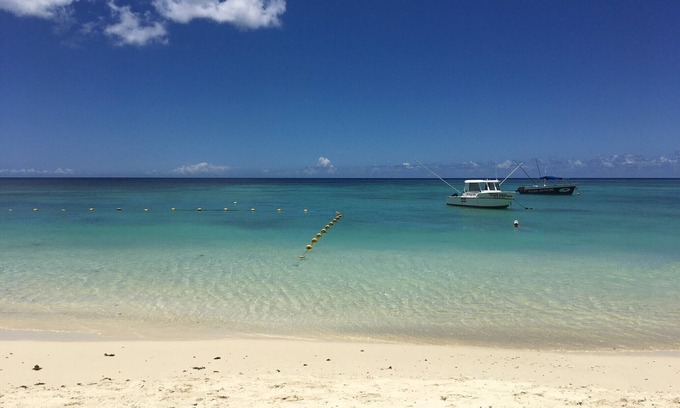 Mont Choisy Apartment | Modern Apartment in Trou aux Biches with Ocean View & Pool