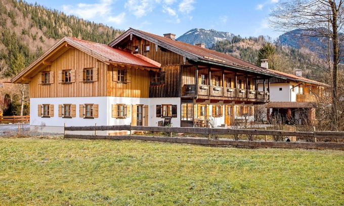 Hammer Apartment | Top-Rated Modern Apartment "Uferweg" with Balcony & Garden