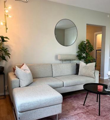 Sinsen Apartment | Modern Apartment with Balcony & Free Parking – 9.6/10 Rating