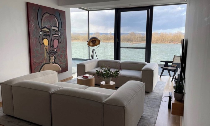 Urmitz Apartment | Modern Apartment with Rhine Views and Breakfast Included