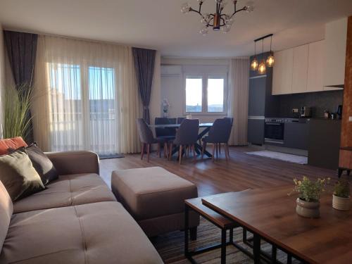 Gjilan Apartment | Guest Rated 10/10: Modern Apartments in Gjilan City Center