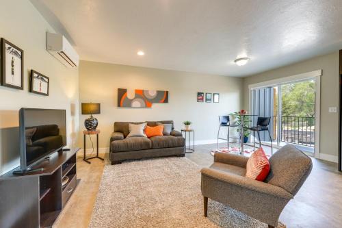 St. Anthony Apartment | Modern Apartment - Family-Friendly Getaway Near Sand Dunes