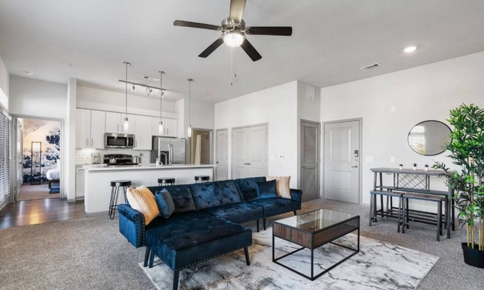 Montopolis Apartment | Modern 2BR Austin Unit with Pool, Parking & WiFi Access