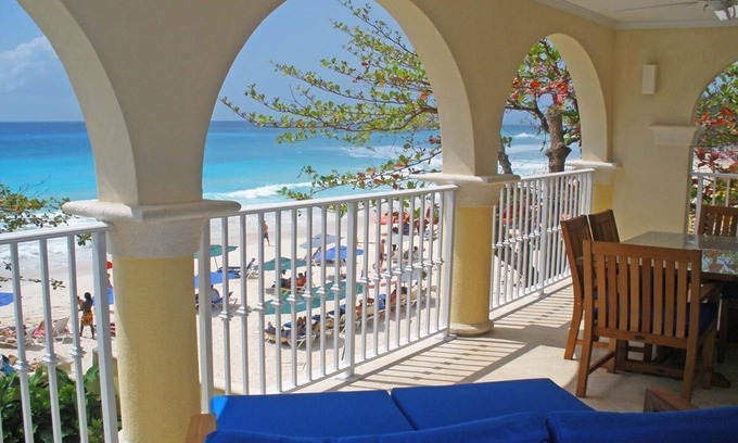 Dover Apartment | Beachfront Condo with Pool & Ocean View - Sapphire 201