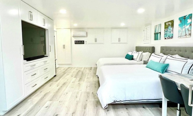 South Redondo Apartment | Modern, Beautiful, & Fun for Fam - Gated, Only steps from the Beach