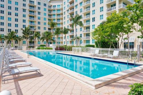 Boynton Beach House | Modern Condo with Pool Access and Beach Pass Included