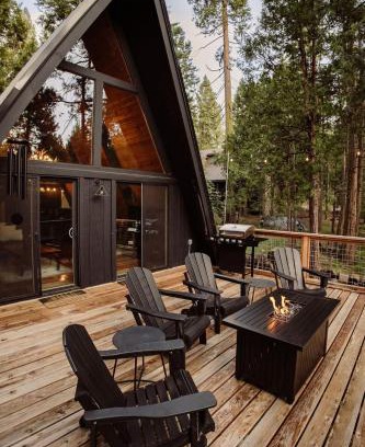 Sierra Cedars House | Modern Black A-frame Overlooking A Meadow W Ac!