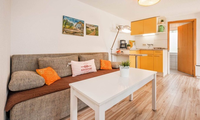 Luetow Apartment | Cozy Bungalow for 4 with Ocean View & Pet-Friendly Comfort