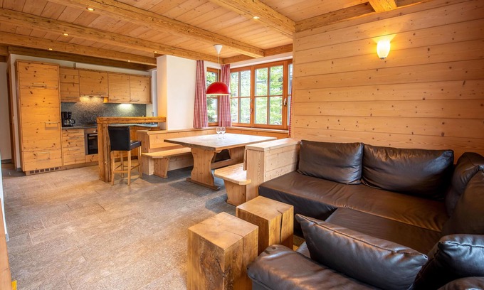 Hochkrimml House | Modern chalet in the Zillertal Arena: mountain panorama & close to the slopes