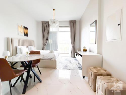 Al Barsha Apartment | Stylish Studio in Dubai with Balcony & Oceanfront Views