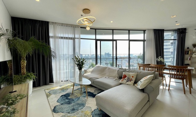 Hang Xanh Apartment | Inviting Modern City Garden 2-Bedroom with Pool Access