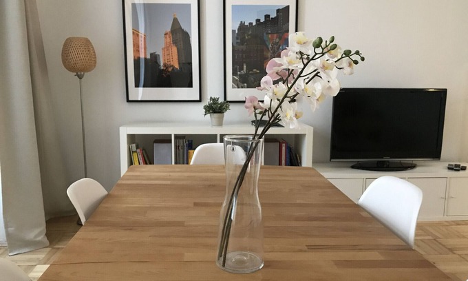 Neubau Apartment | Modern City-Center Suite with Breakfast & Family-Friendly Perks
