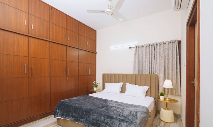Madhapur Apartment | Modern Comfort 3-Bed Haven