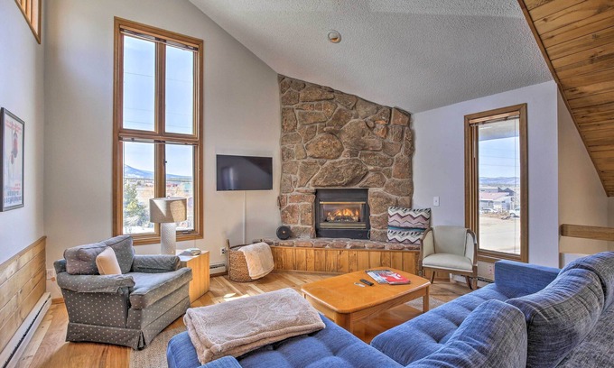 Fraser Condo | Stylish Condo with Balcony & BBQ Near Winter Park