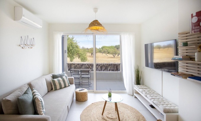 Conceicao e Cabanas de Tavira Apartment | Relaxing Retreat with Pool and Spa for Perfect Getaway