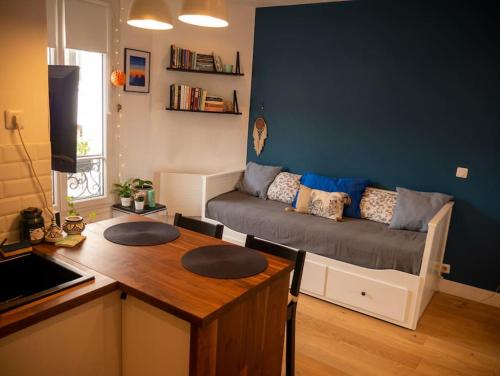 Louis Bertrand-Mirabeau-Semard Apartment | Stylish Pet-Friendly Studio for Your Next Getaway